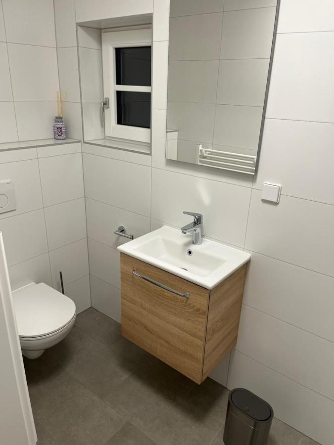 Apartmentz - Zimmervermietung Sankt Peter ob Judenburg Eksteriør bilde